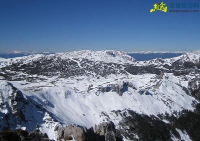 香格里拉石卡雪山攻略