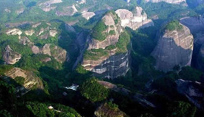 湖南莨山國家地質(zhì)公園旅游攻略